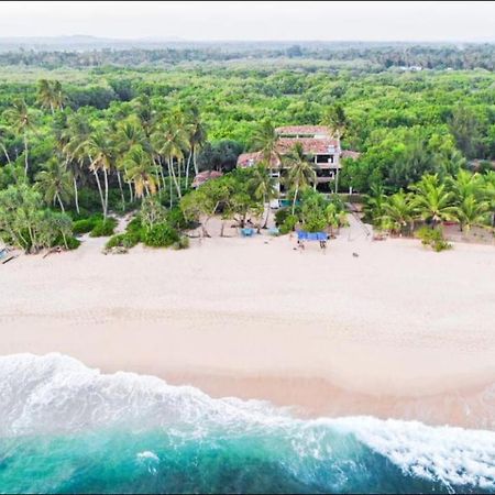 Serein Beach Hotel Тангале Екстериор снимка
