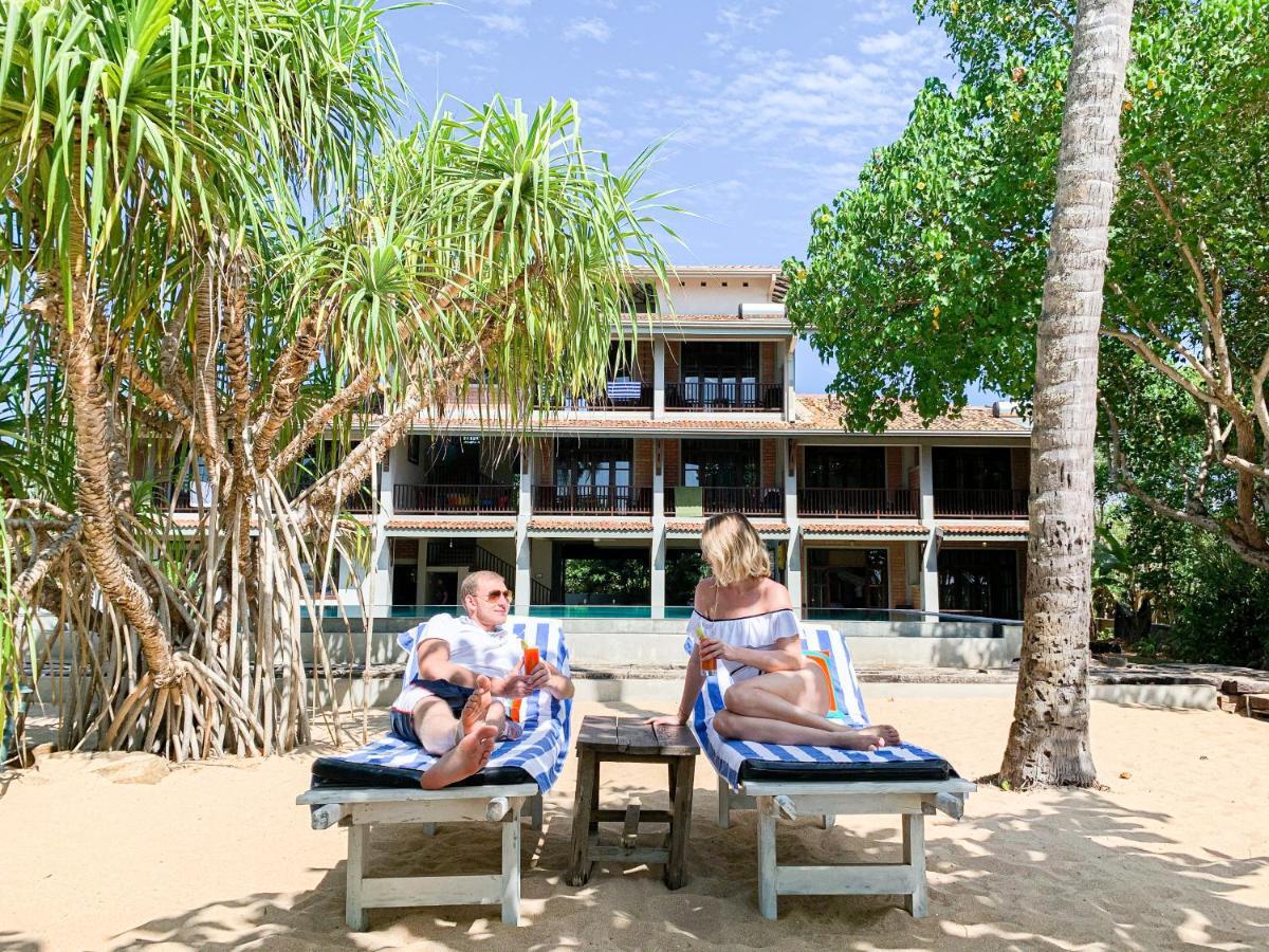 Serein Beach Hotel Тангале Екстериор снимка